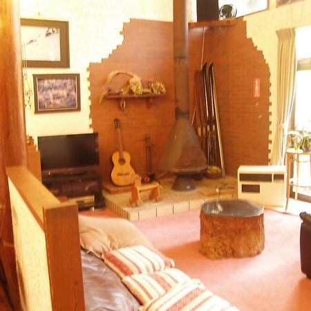 Hotel Woody House Kazamidori Myoko Esterno foto