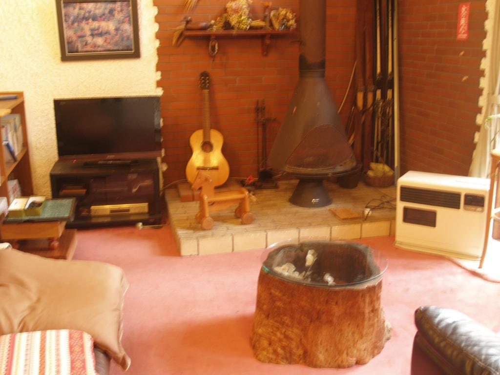 Hotel Woody House Kazamidori Myoko Esterno foto