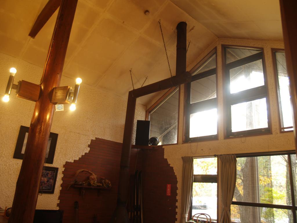 Hotel Woody House Kazamidori Myoko Esterno foto
