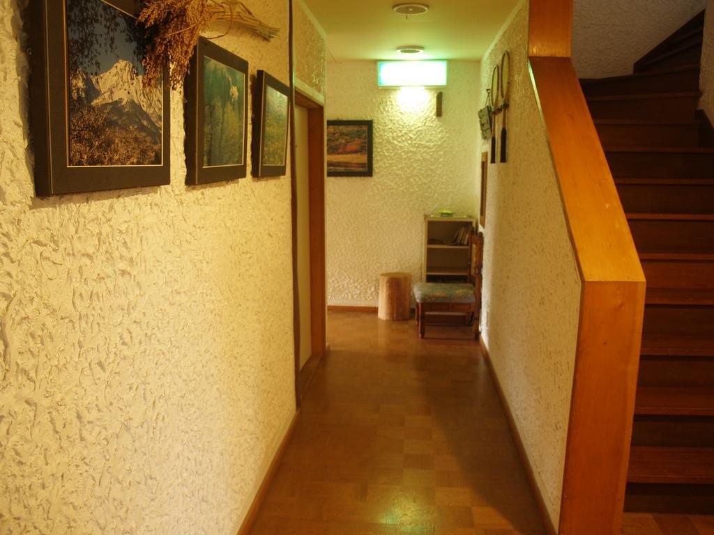 Hotel Woody House Kazamidori Myoko Esterno foto